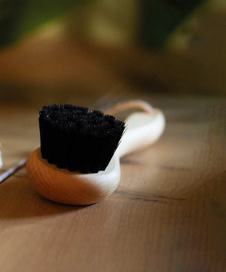 100% FSC Certified® Natural Shoe Polish & Shine Brush - Soft Horsehair