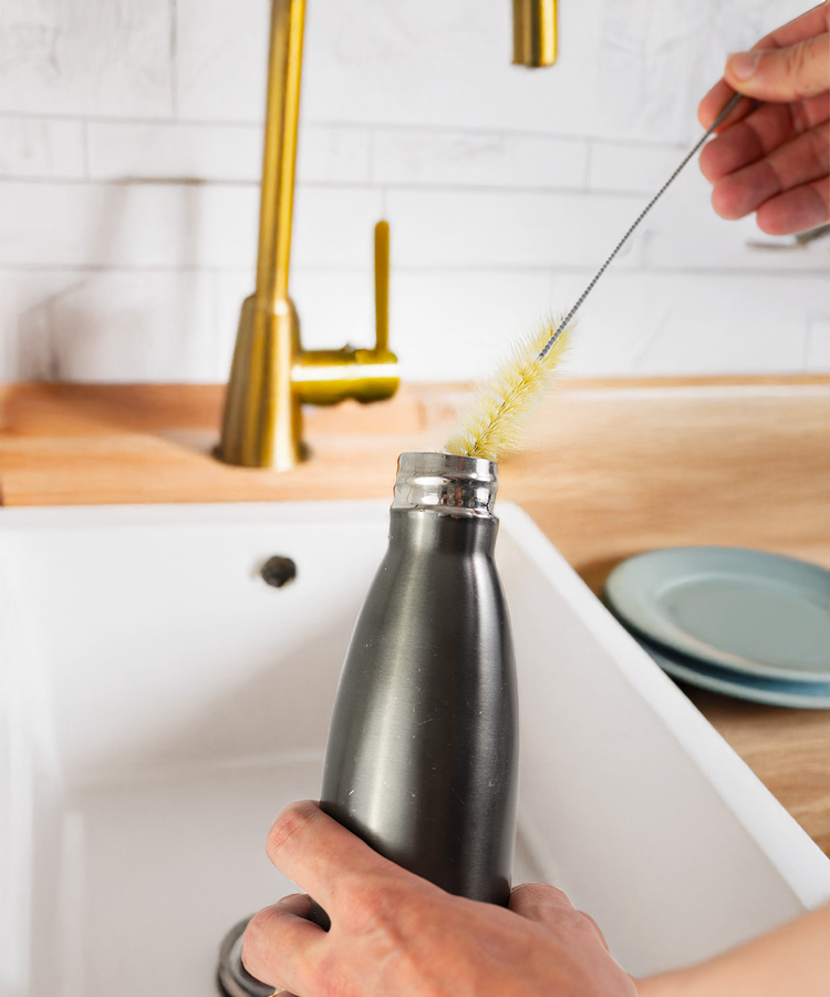 Natural Bottle & Tube Cleaning Brush – 20mm Diameter (Tampico & Cotton)