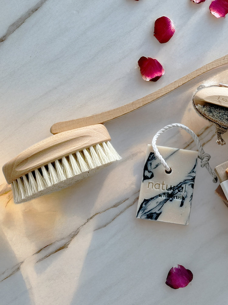 Natural Sandalwood & Bergamot Soap on a Rope (100g)