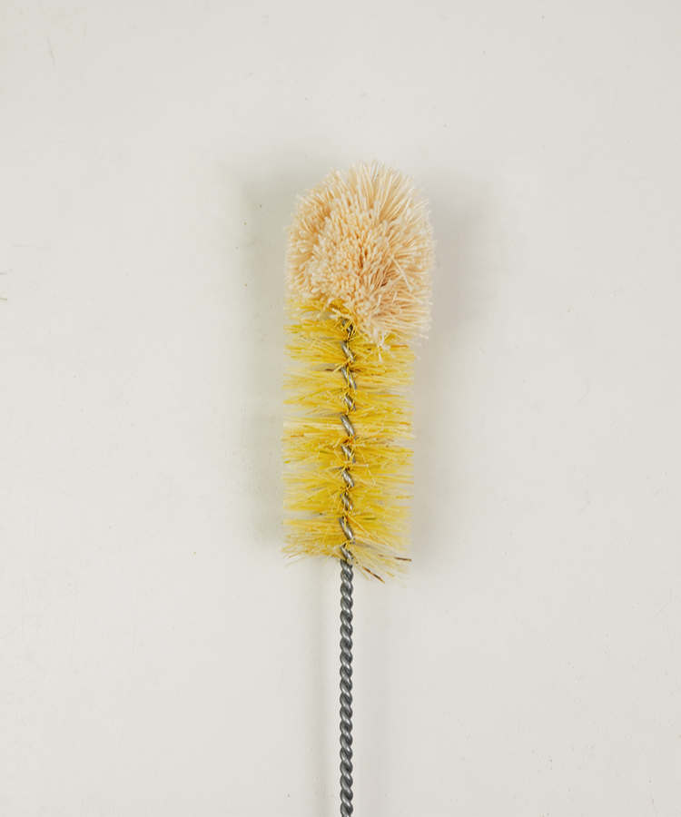 Natural Bottle & Tube Cleaning Brush – 30mm Diameter (Tampico & Cotton)